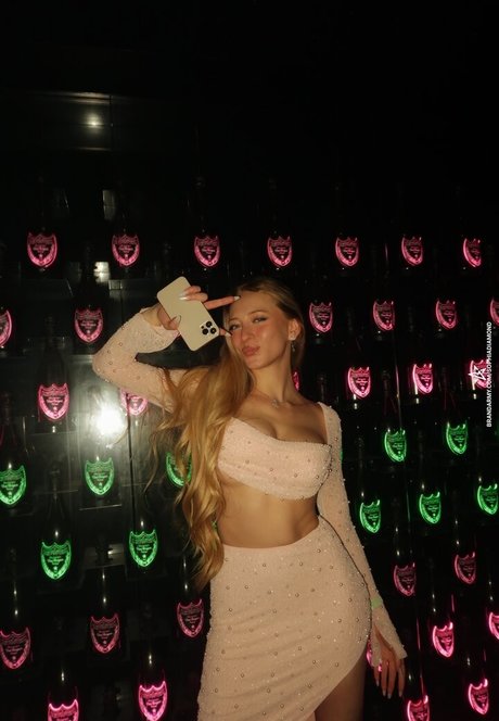 Foto di nudo di fuga di OnlyFans di Sophia Diamond
