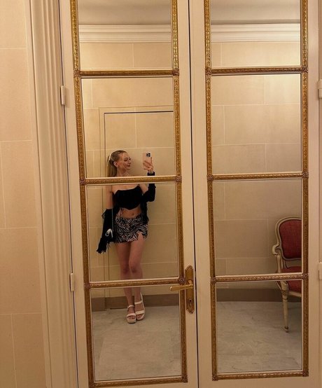 Foto di nudo di fuga di OnlyFans di Sophia Diamond