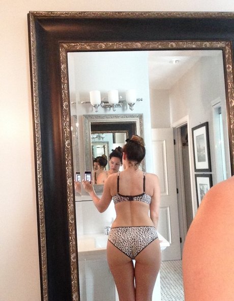 Kelly Brook