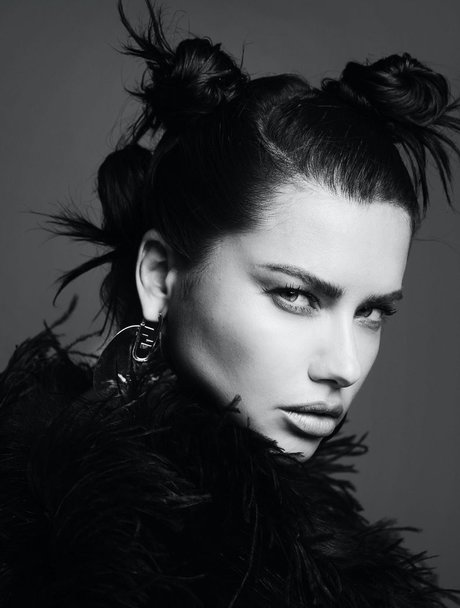 Foto di nudo di fuga di OnlyFans di Adriana Lima