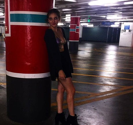 Willow Shields