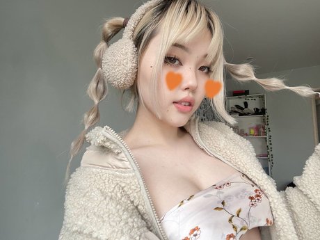 Foto di nudo di fuga di OnlyFans di Babyjeyy Jennysweety