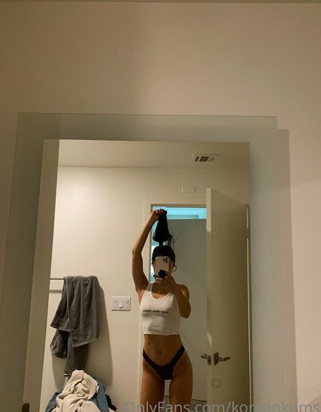 Foto di nudo di fuga di OnlyFans di Koreankums