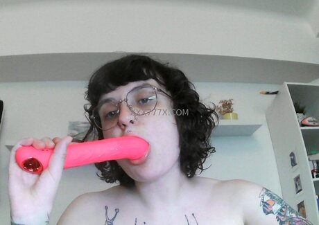 Foto di nudo di fuga di OnlyFans di Xxx777x