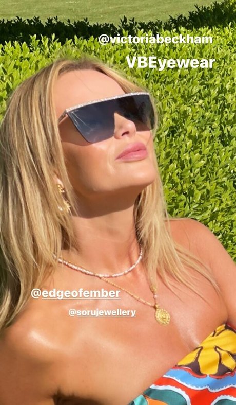 Foto di nudo di fuga di OnlyFans di Amanda Holden