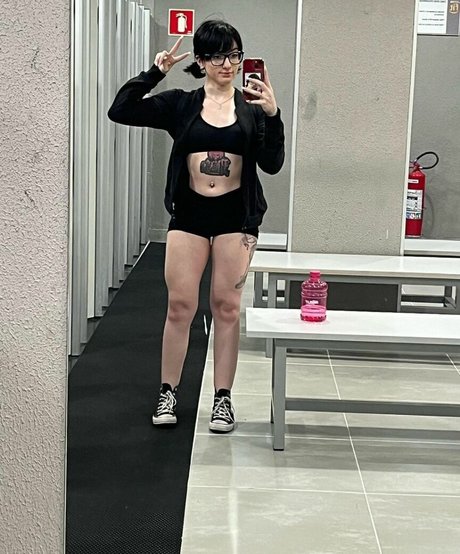 Foto di nudo di fuga di OnlyFans di Akemy Sama