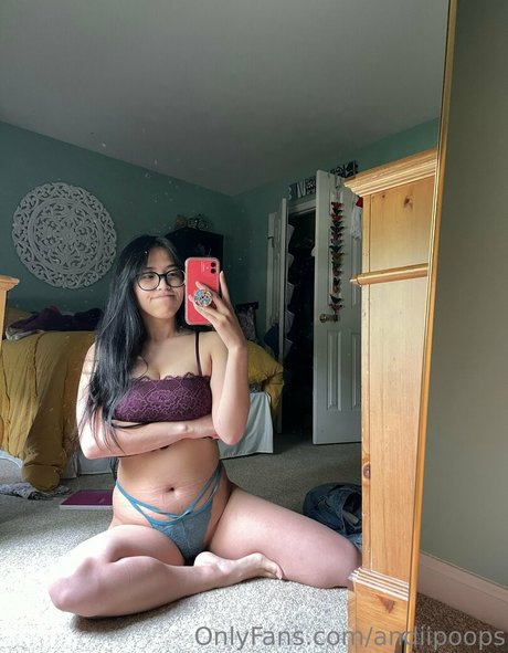 Andiipoops Foto di nudo di fuga di OnlyFans di Andiipoops #14