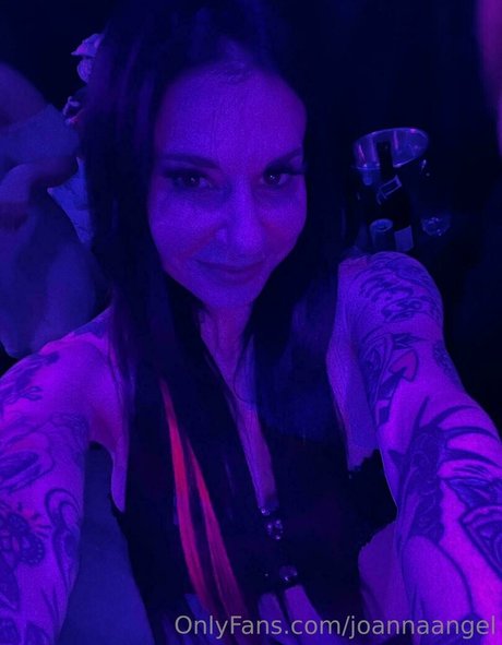 Joanna Angel