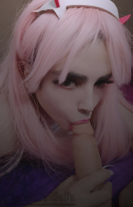 Darkwaifutrap