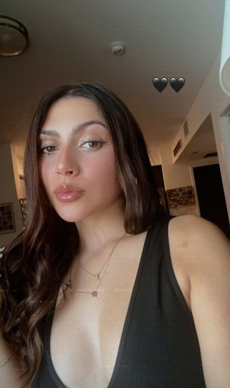 Foto di nudo di fuga di OnlyFans di Alondra Delgado