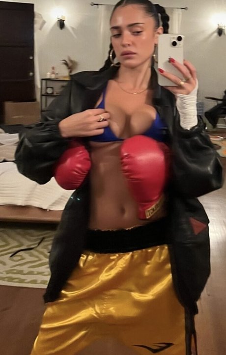 Luna Blaise