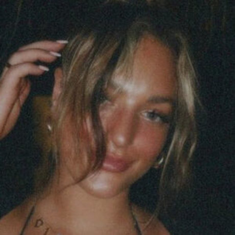 Foto di nudo di fuga di OnlyFans di Alanna Pow