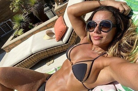 Foto di nudo di fuga di OnlyFans di Viviane Araujo