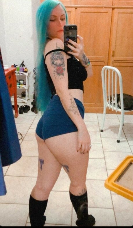 Ellen Natalia