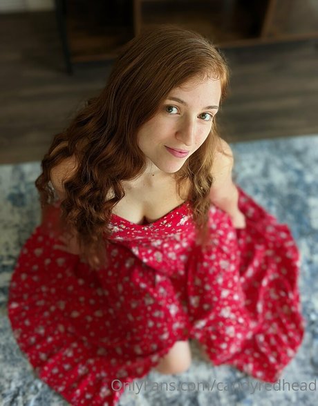 Foto di nudo di fuga di OnlyFans di Candyredhead