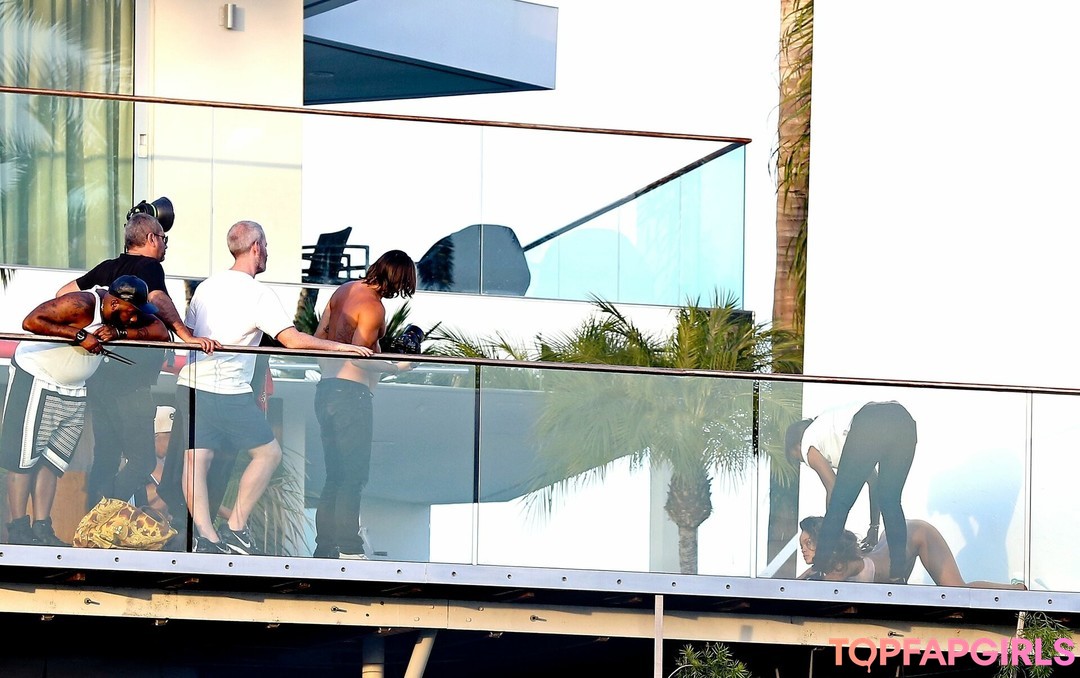 Foto di nudo di fuga di OnlyFans di Rihanna #1216