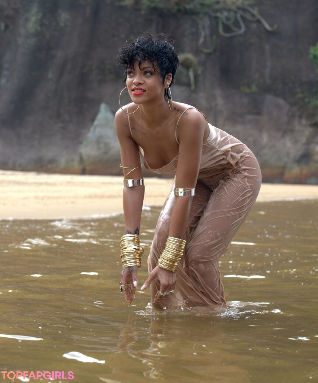 Foto di nudo di fuga di OnlyFans di Rihanna #1315