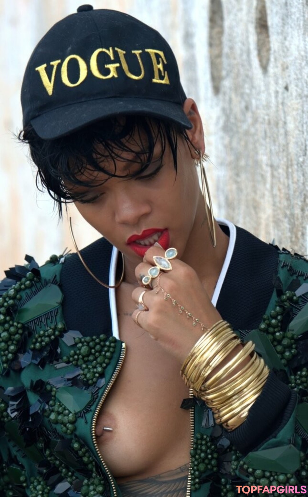 Foto di nudo di fuga di OnlyFans di Rihanna #1461