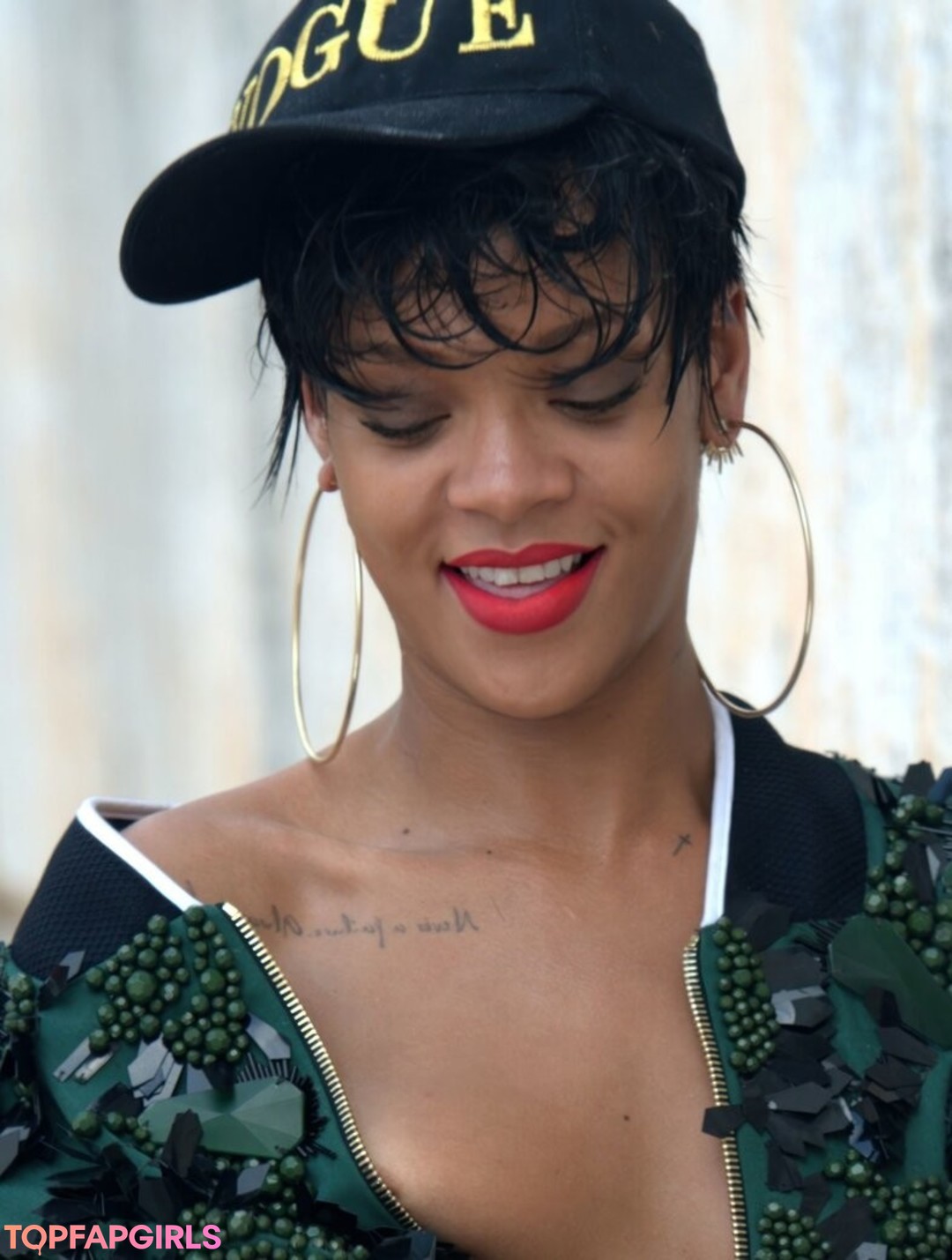 Foto di nudo di fuga di OnlyFans di Rihanna #1463