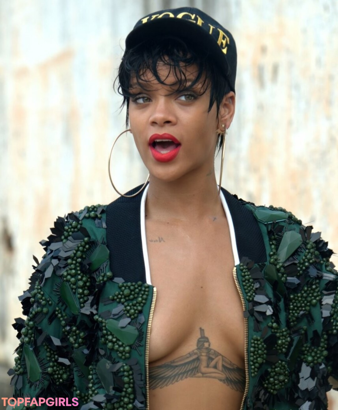 Foto di nudo di fuga di OnlyFans di Rihanna #1464