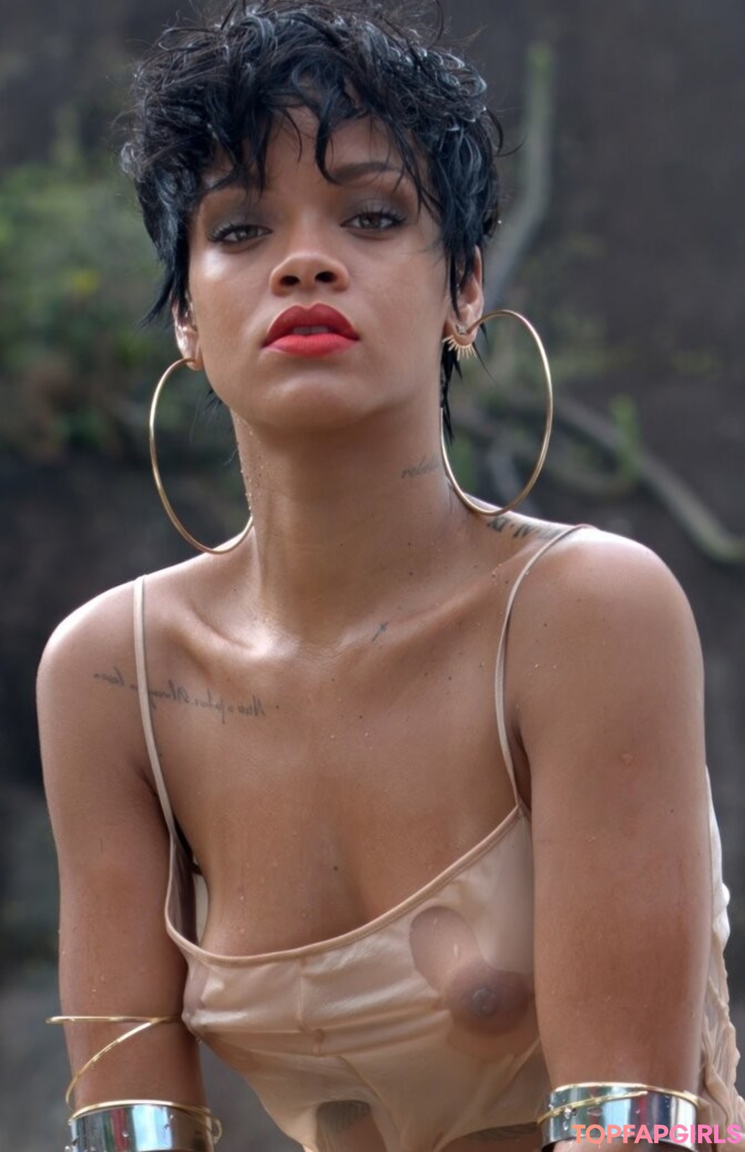 Foto di nudo di fuga di OnlyFans di Rihanna #1479