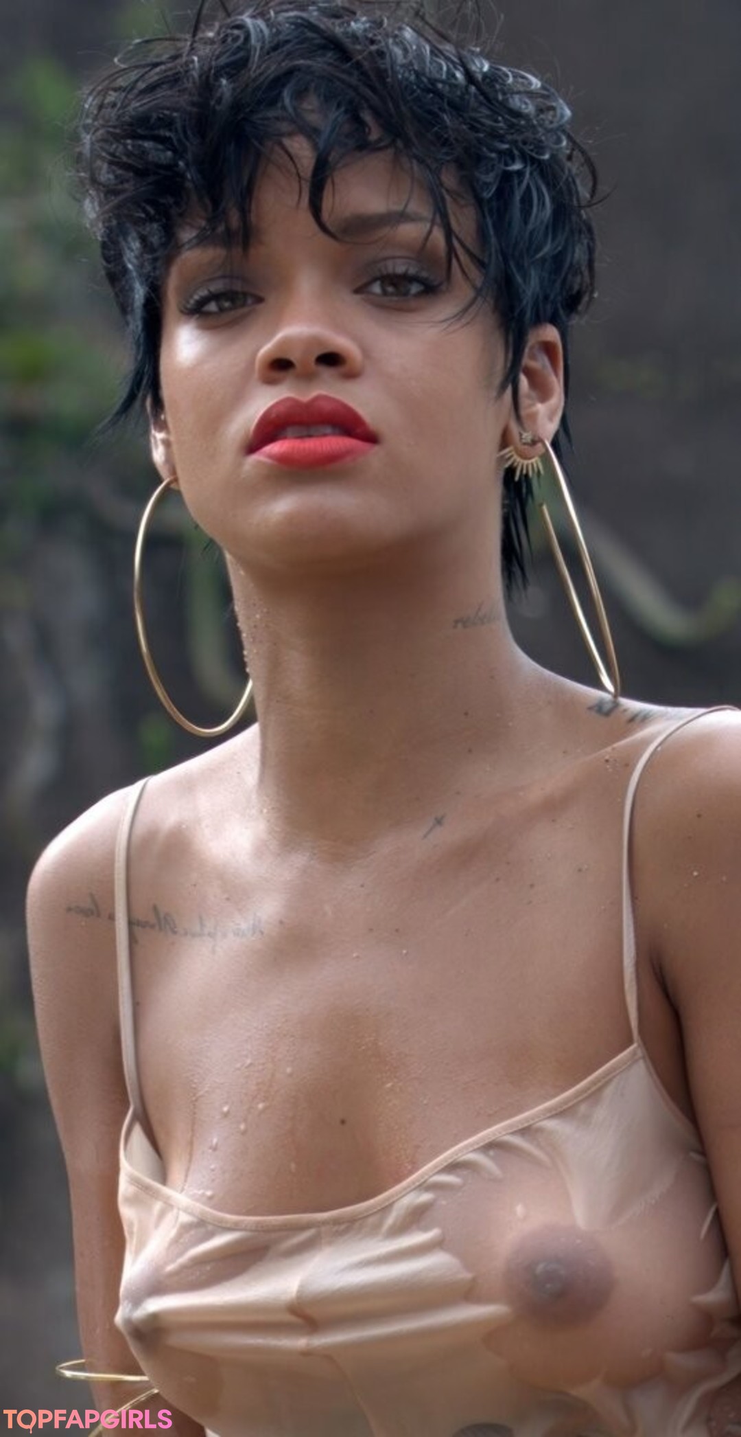 Foto di nudo di fuga di OnlyFans di Rihanna #1481