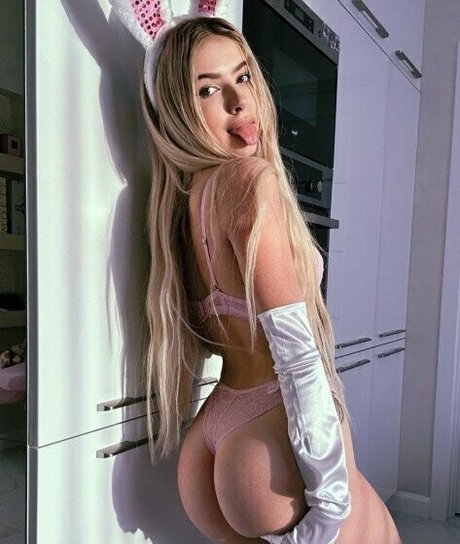 Foto di nudo di fuga di OnlyFans di Lilycharming