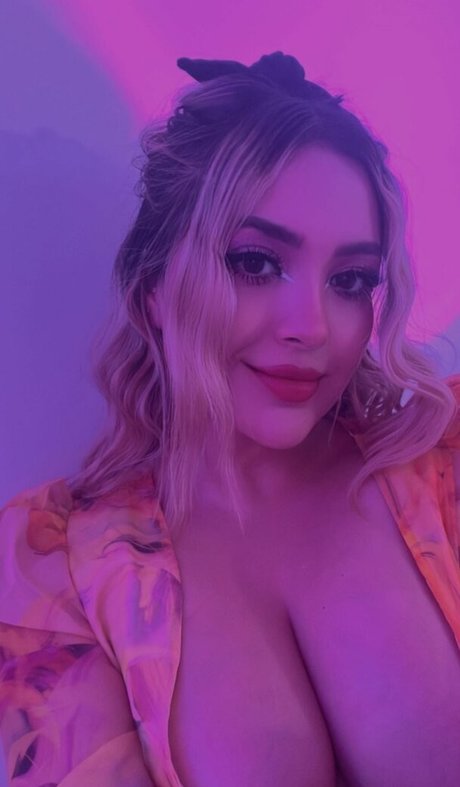 Foto di nudo di fuga di OnlyFans di Arigameplays