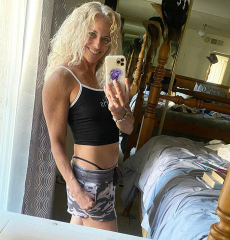 Foto di nudo di fuga di OnlyFans di Brooke Baker
