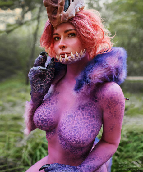 Jannet In Cosplay