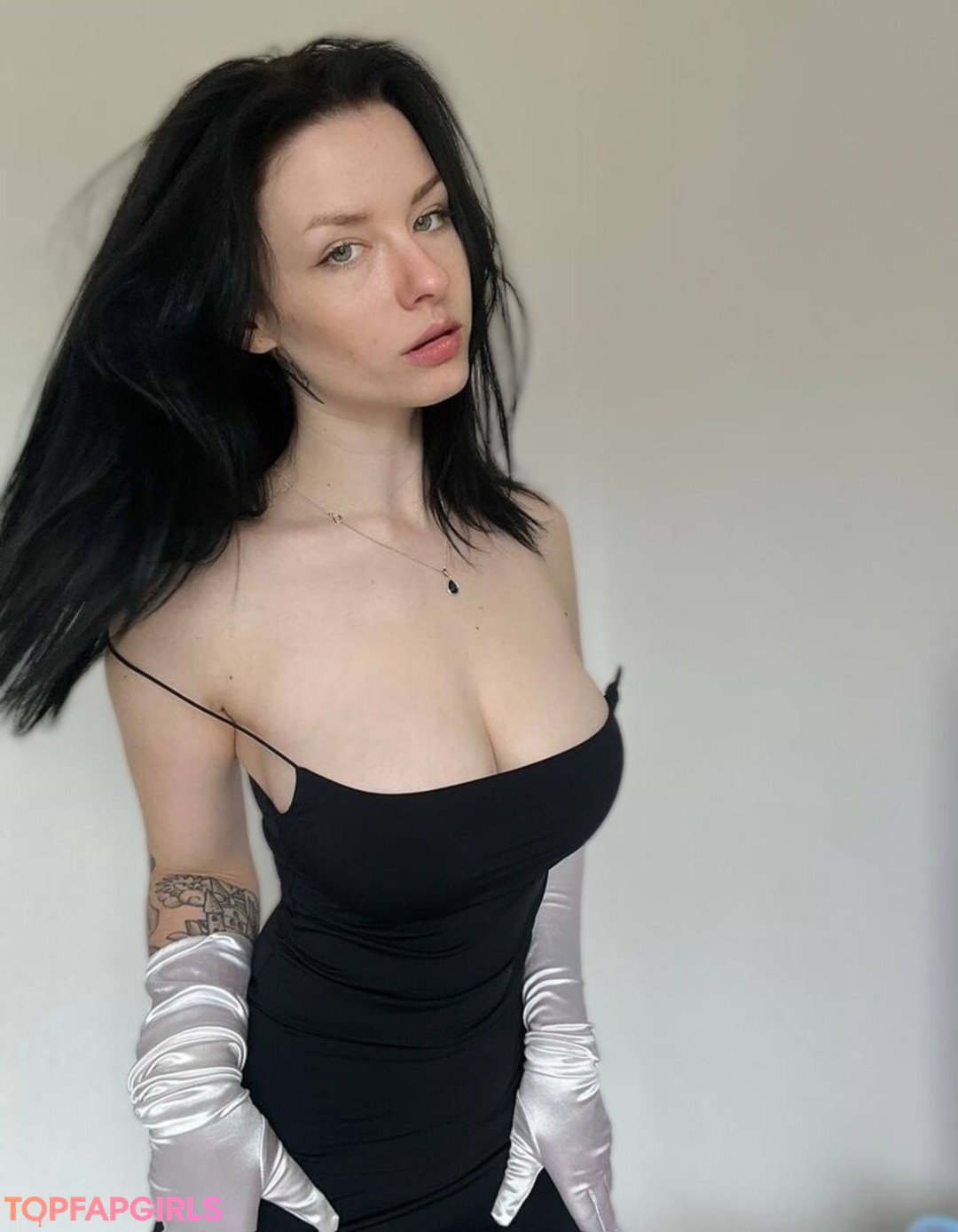 Foto di nudo di fuga di OnlyFans di Innervus #1135