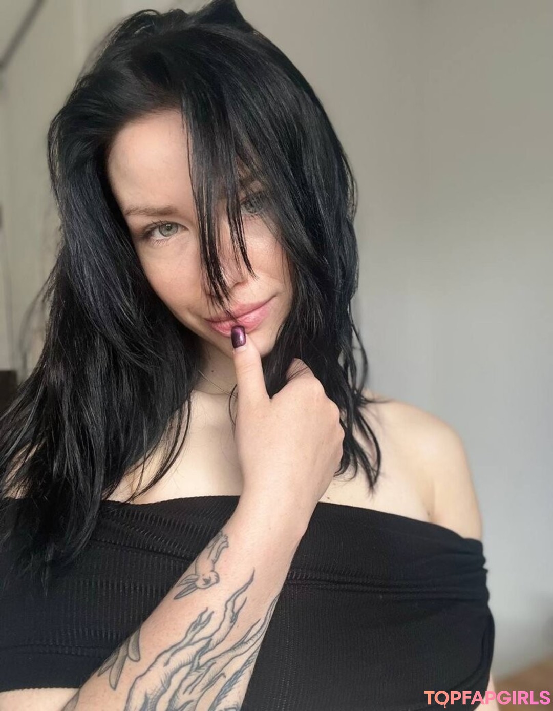 Foto di nudo di fuga di OnlyFans di Innervus #1169