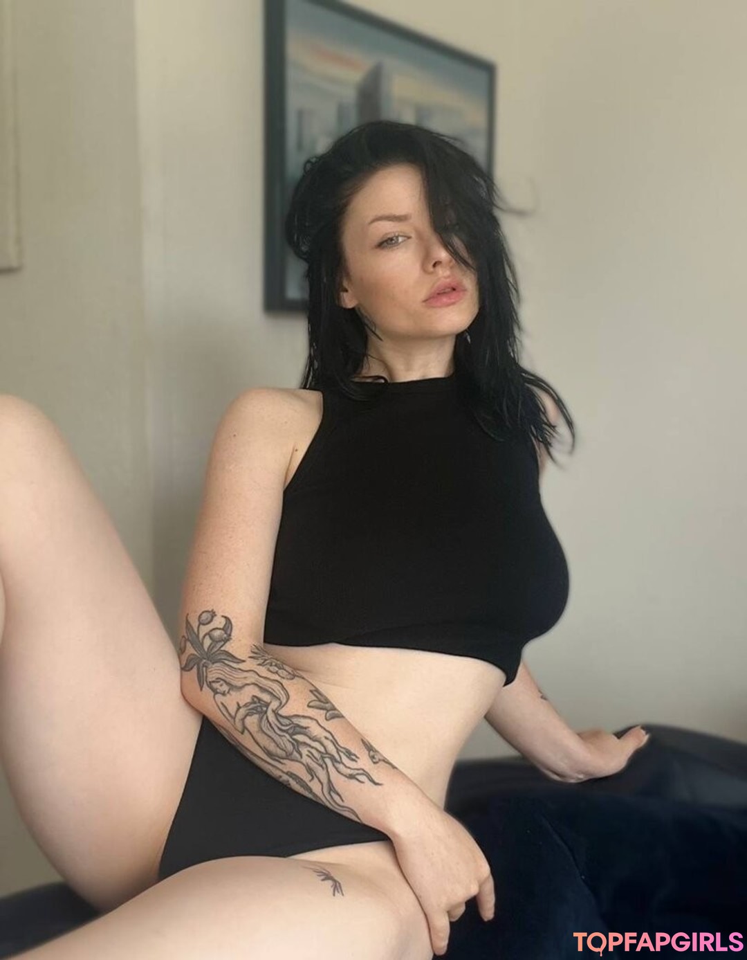 Foto di nudo di fuga di OnlyFans di Innervus #1194