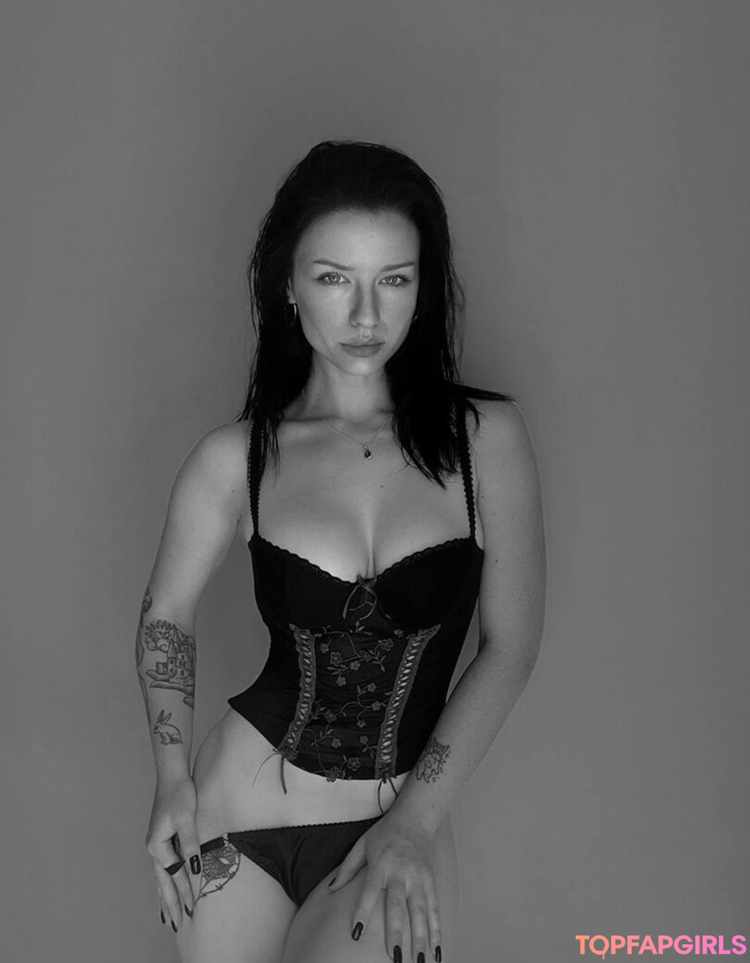 Foto di nudo di fuga di OnlyFans di Innervus #1413