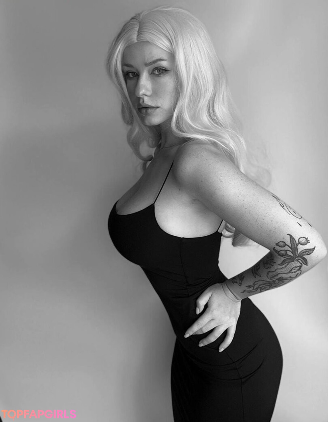 Foto di nudo di fuga di OnlyFans di Innervus #1517