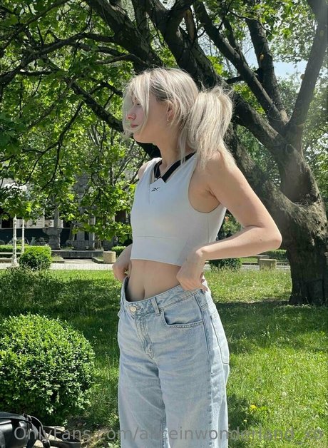 Aliceinwonderlandxo