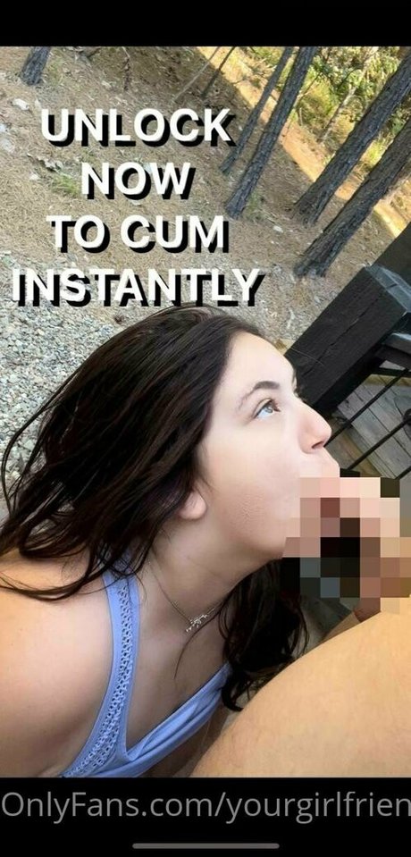 Foto di nudo di fuga di OnlyFans di Yourgirlfriendaddy
