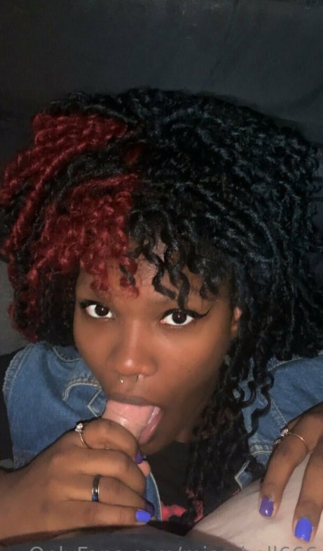 Foto di nudo di fuga di OnlyFans di Afrogaybe