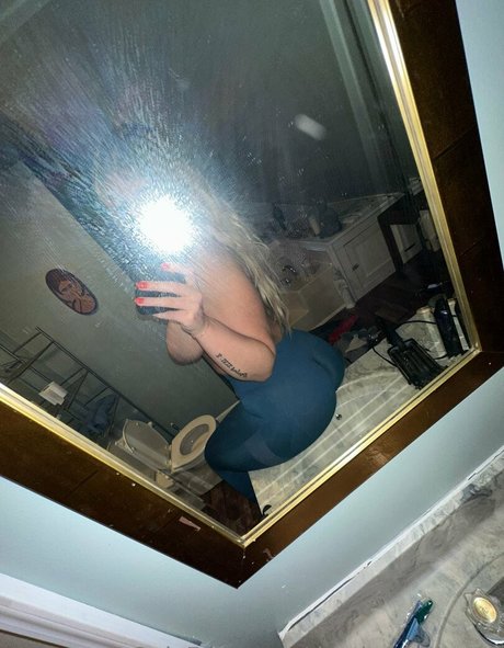 Foto di nudo di fuga di OnlyFans di Destinycurley19