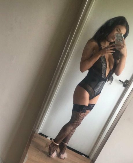Foto di nudo di fuga di OnlyFans di Lilybabyxo