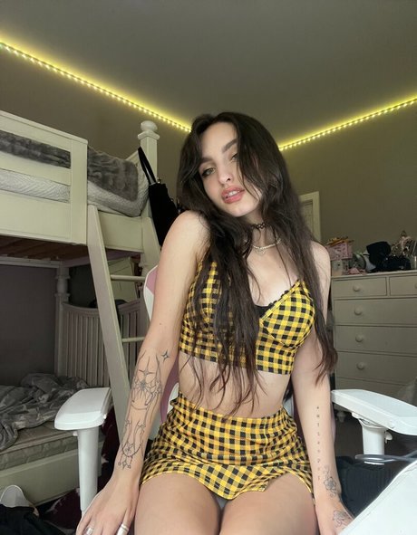 Beebee Asmr