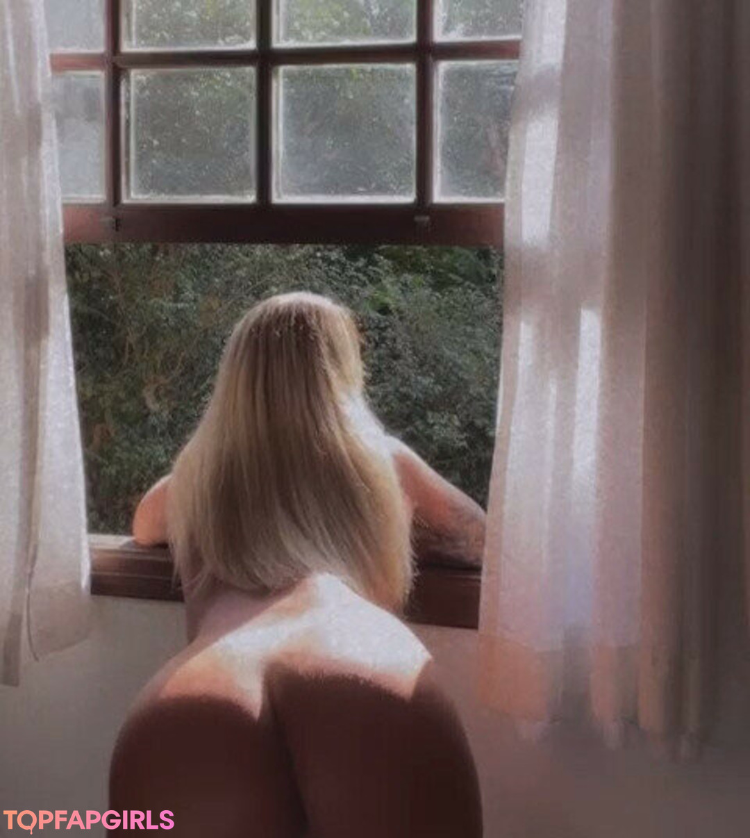 Foto di nudo di fuga di OnlyFans di Vivi Fernandez #1071