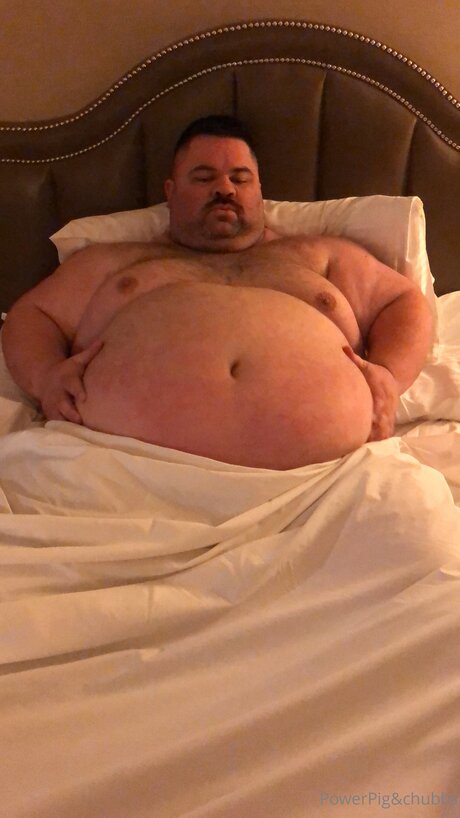 Foto di nudo di fuga di OnlyFans di Powerpigspen