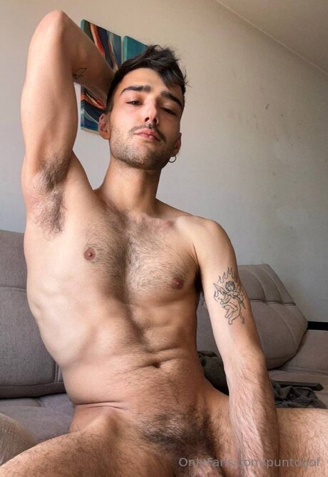 Foto di nudo di fuga di OnlyFans di Puntogof