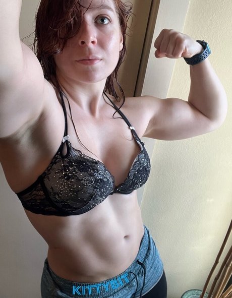 Foto di nudo di fuga di OnlyFans di Kittybitgames