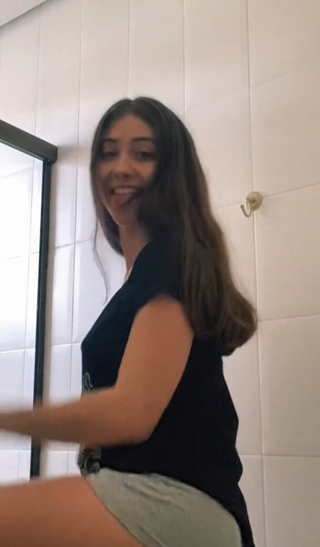 Foto di nudo di fuga di OnlyFans di Sofia Espanha