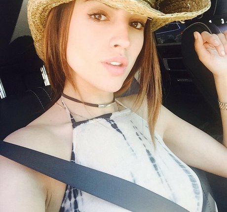 Eiza Gonzalez