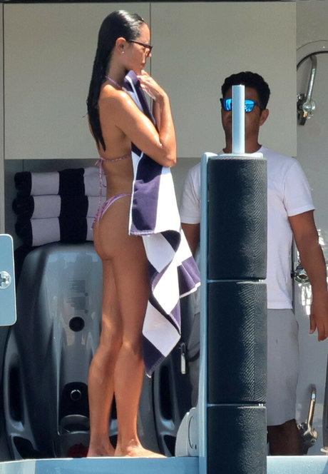 Eiza Gonzalez