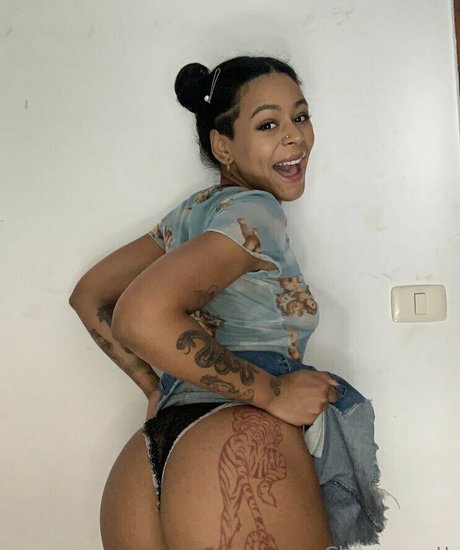 Foto di nudo di fuga di OnlyFans di Yourcleopathra