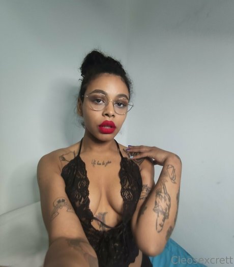 Foto di nudo di fuga di OnlyFans di Yourcleopathra